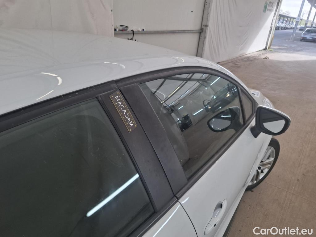  Renault  Clio  IV Business 0.9 TCe 90CV BVM5 E6 #31