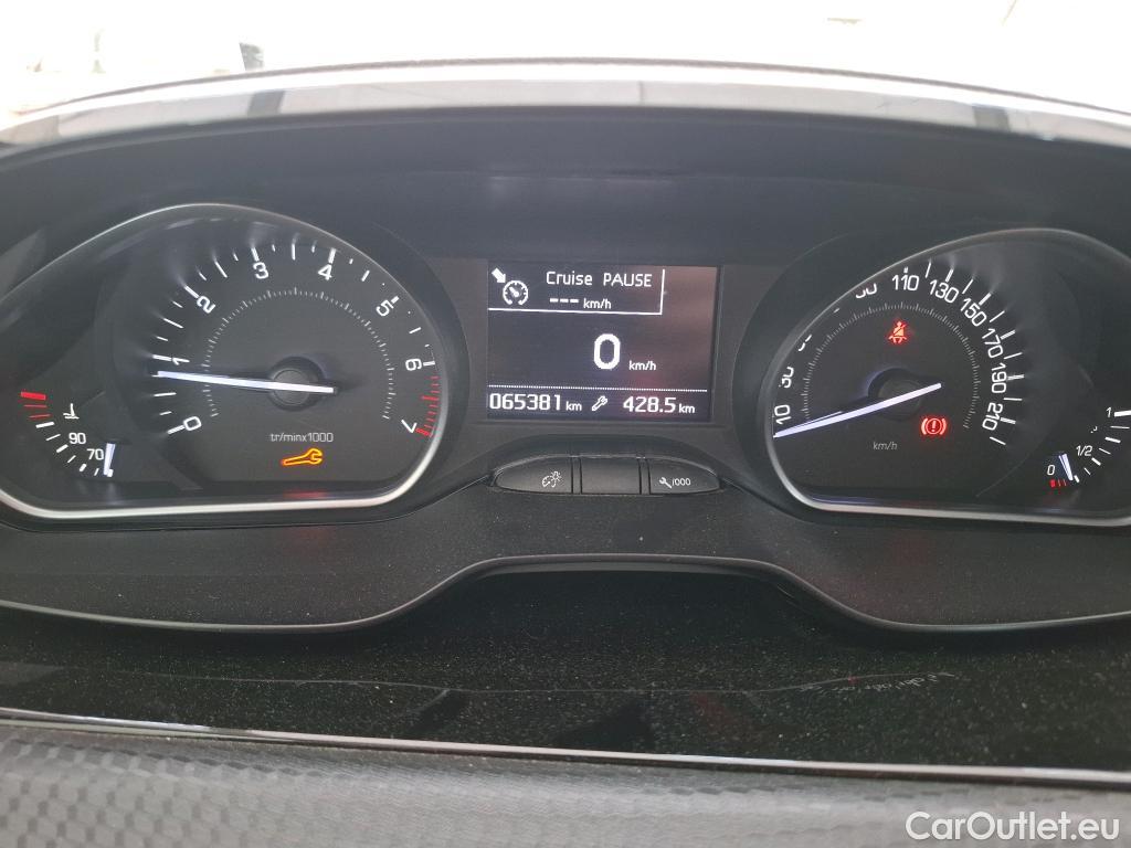  Peugeot  208  Allure Business 1.2 PureTech 110CV BVM5 E6 #28