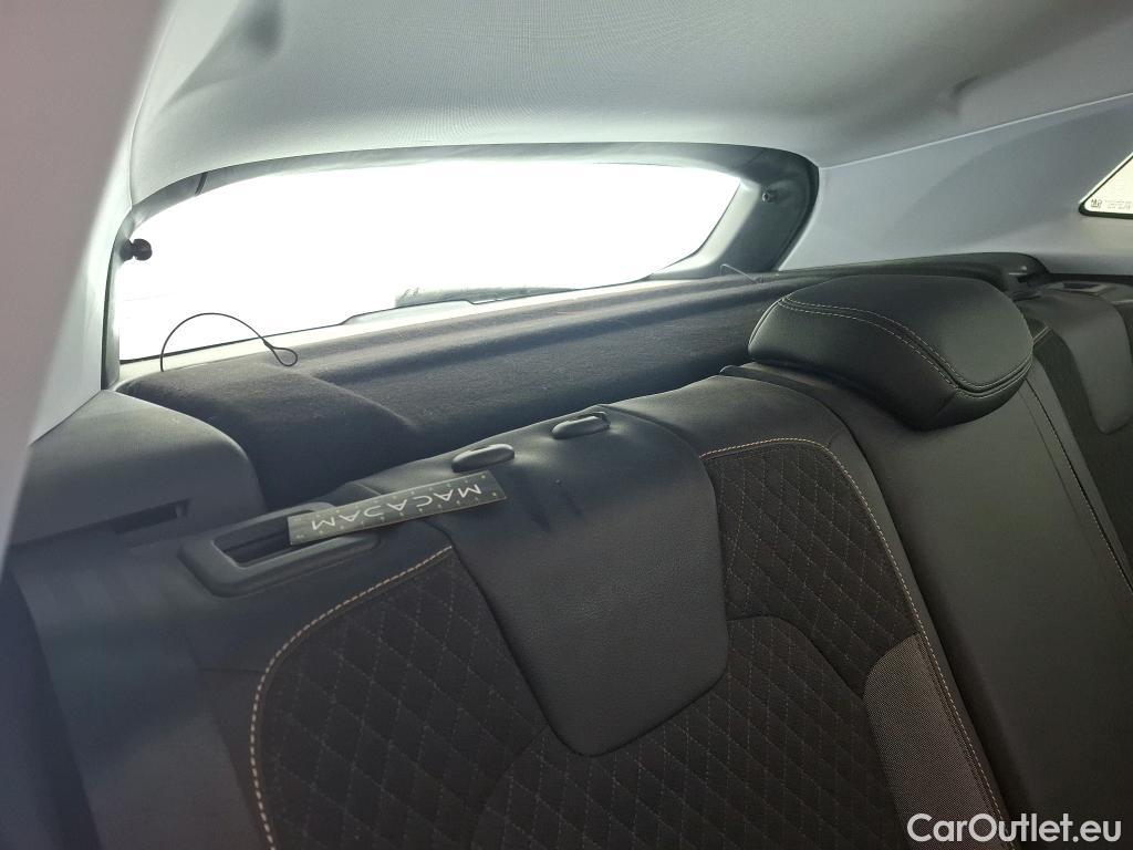  Opel   Grandland X Grandland X Elegance Business 1.5 130CV BVA8 E6d #17