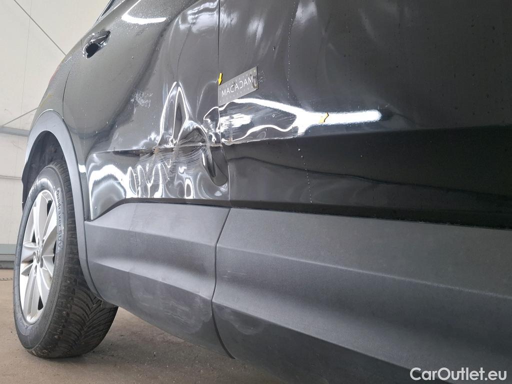  Opel   Grandland X Grandland X Elegance Business 1.5 130CV BVA8 E6d #9