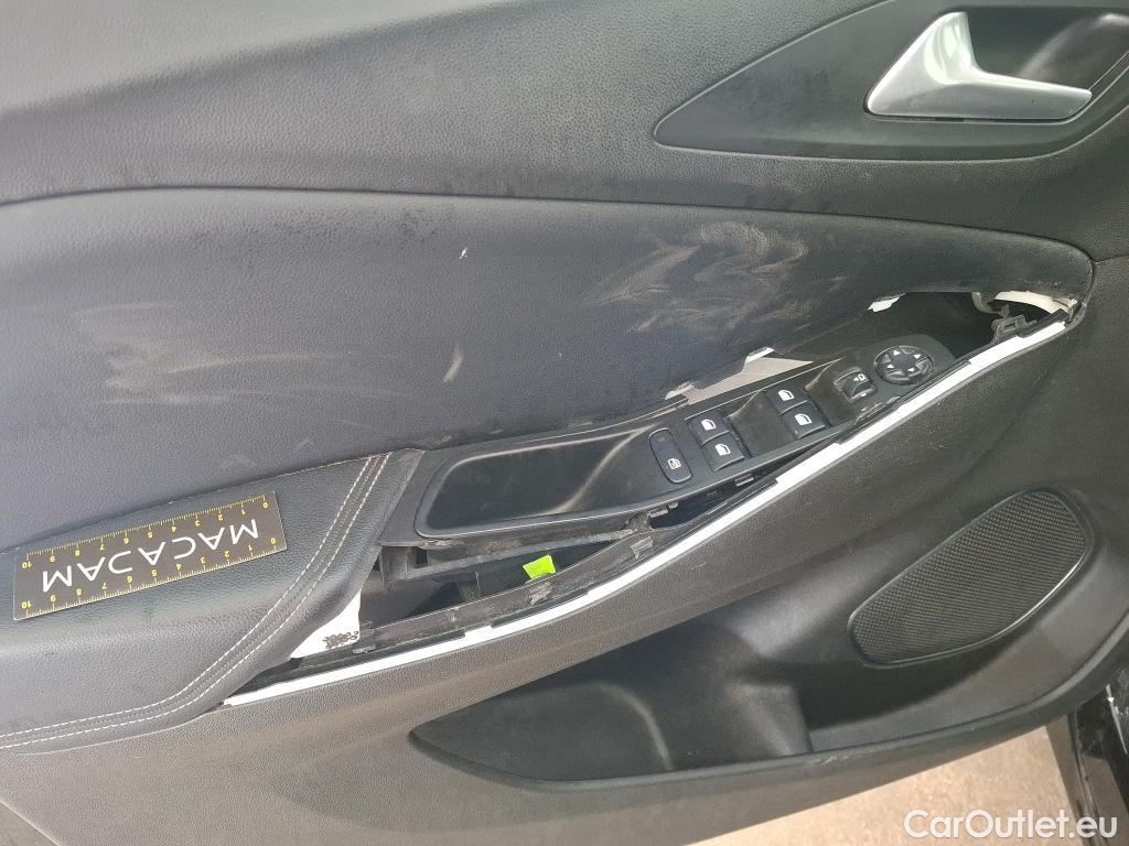  Opel   Grandland X Grandland X Elegance Business 1.5 130CV BVA8 E6d #5