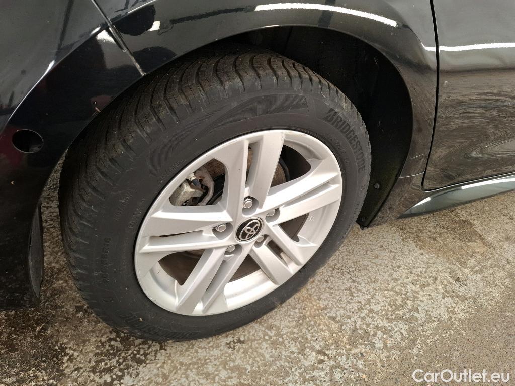  Toyota  Corolla TOYOTA   2018  5P  Berline Hybride 122h Dynamic Business Stage Acad #47
