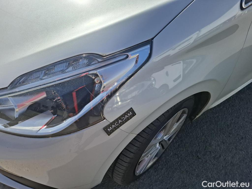  Peugeot  208  Allure Business 1.2 PureTech 110CV BVM5 E6 #31