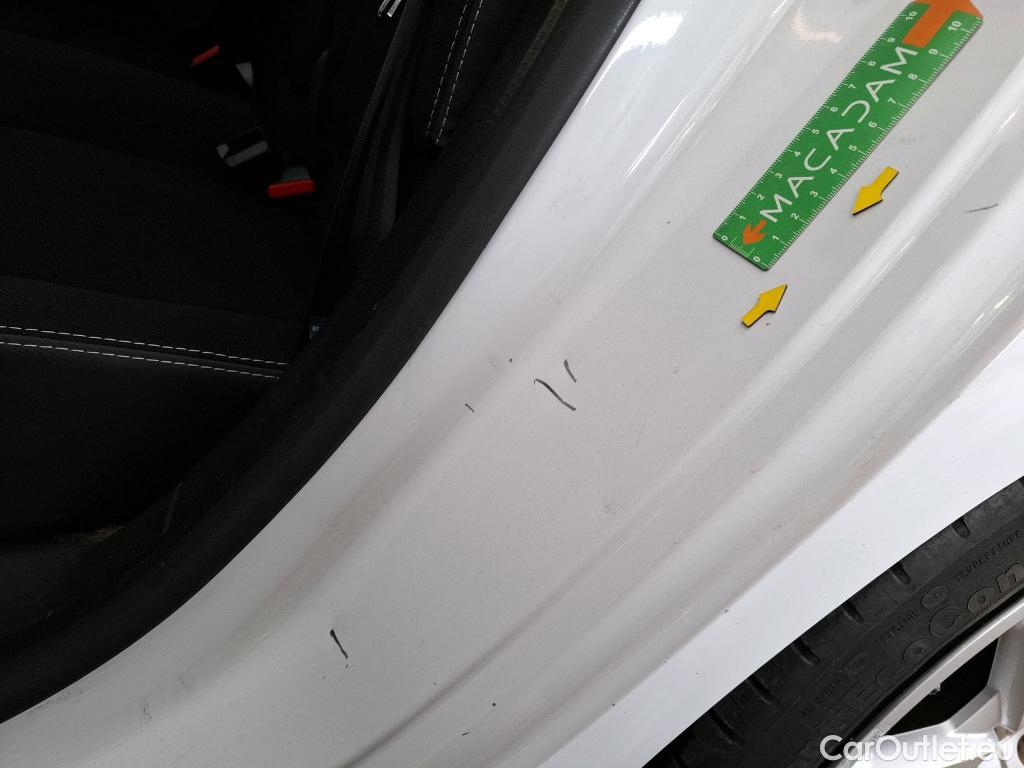  Renault  Clio  IV Business 0.9 TCe 90CV BVM5 E6 #9