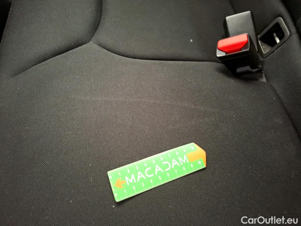  Renault  Clio  IV Business 0.9 TCe 90CV BVM5 E6 #40