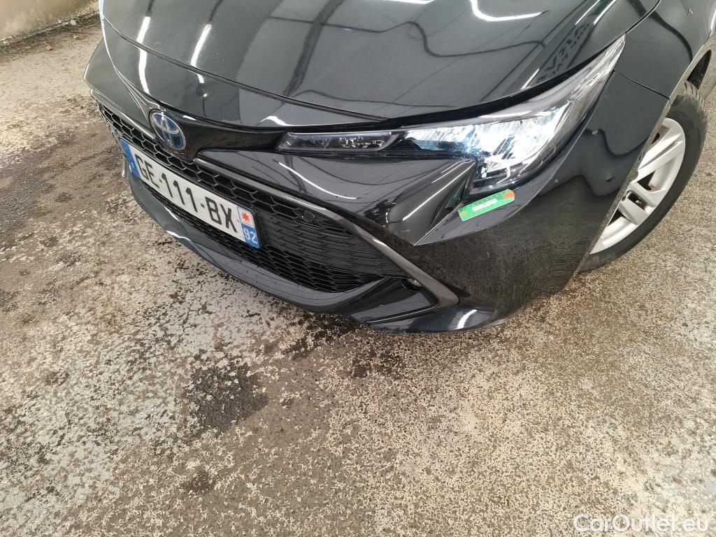  Toyota  Corolla TOYOTA   2018  5P  Berline Hybride 122h Dynamic Business Stage Acad #1