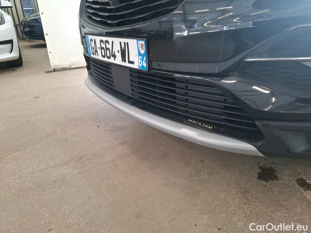  Opel   Grandland X Grandland X Elegance Business 1.5 130CV BVA8 E6d #34