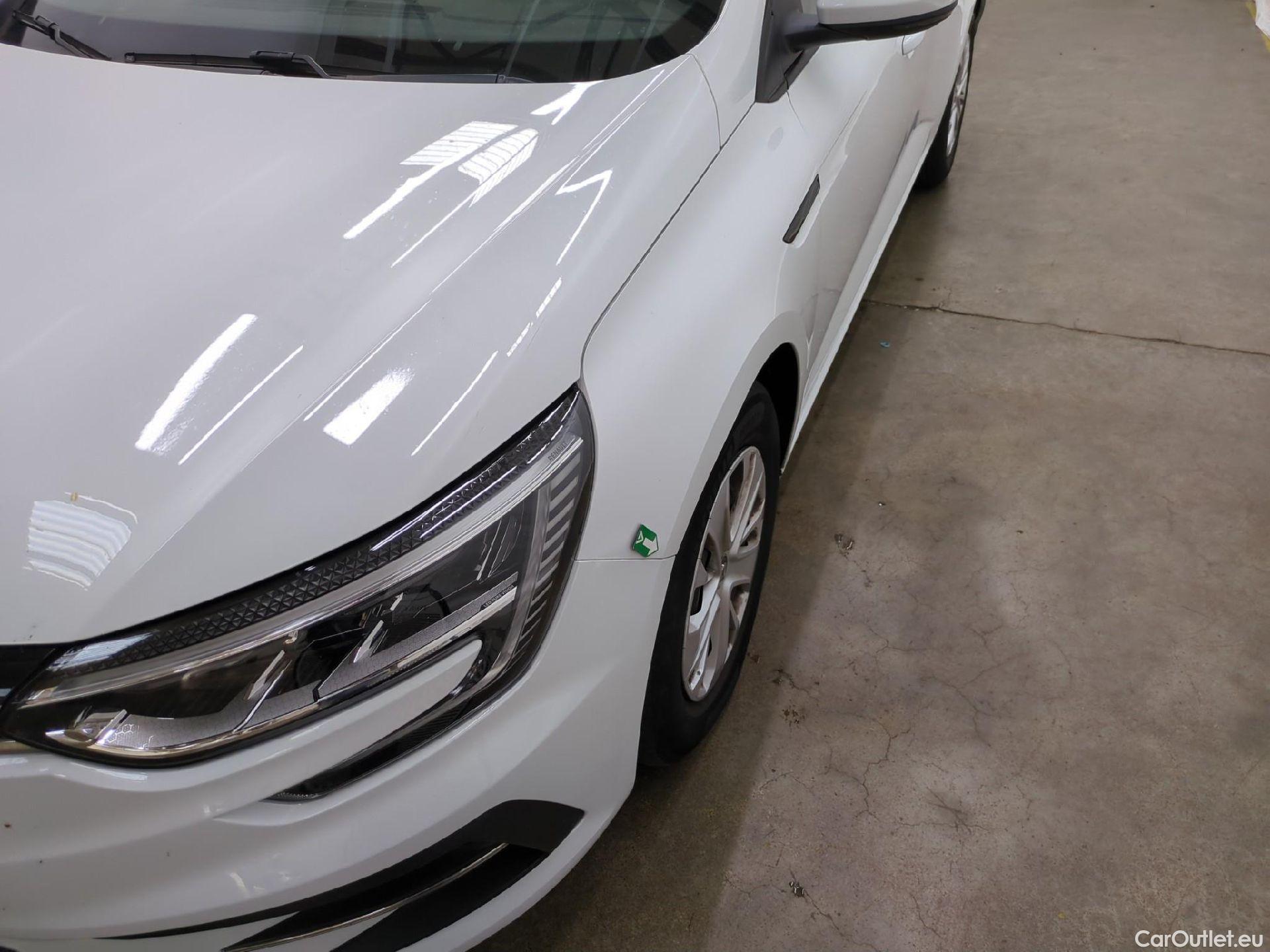  Renault  Megane  IV Berline 5pt. Société Air 1.5 dCi 90CV BVM6 E6 #15