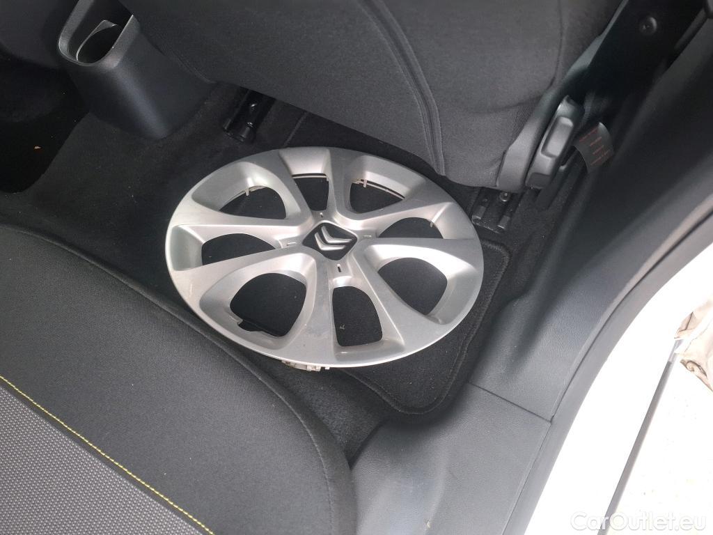  Citroen  C3 CITROEN  / 2016 / 5P / Berline PureTech 82 S&S BVM Feel Business #2