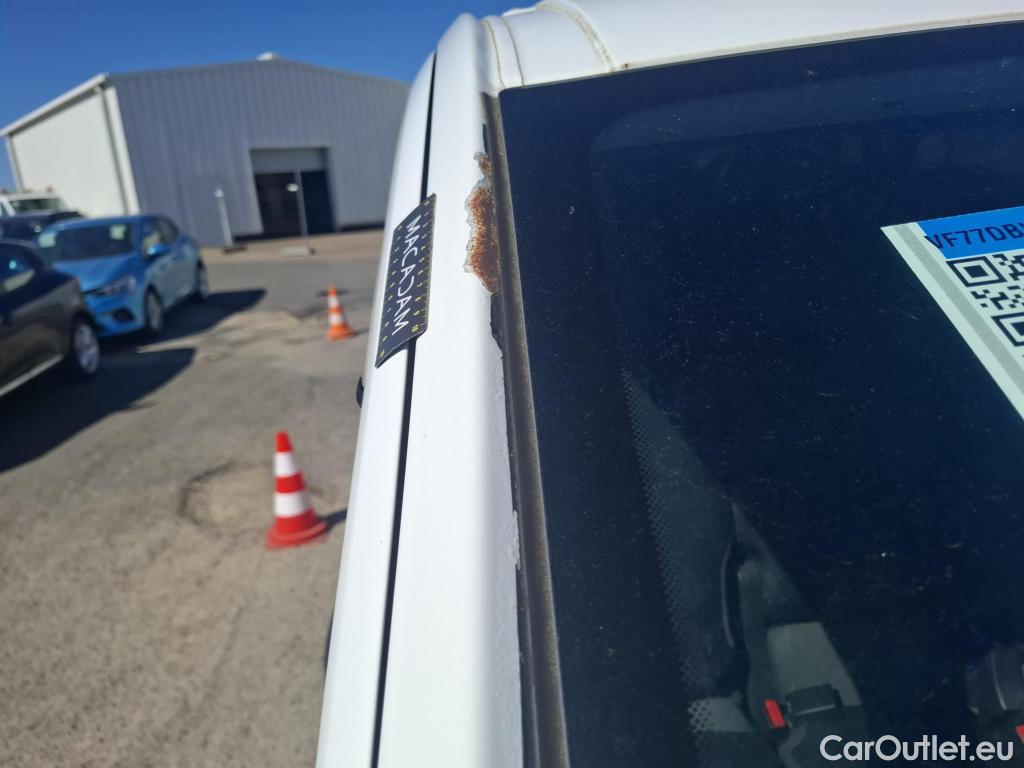  Citroen  Berlingo  Fourgon Club L1 (Court) 1.6 BlueHDi 100CV BVM5 E6 #15
