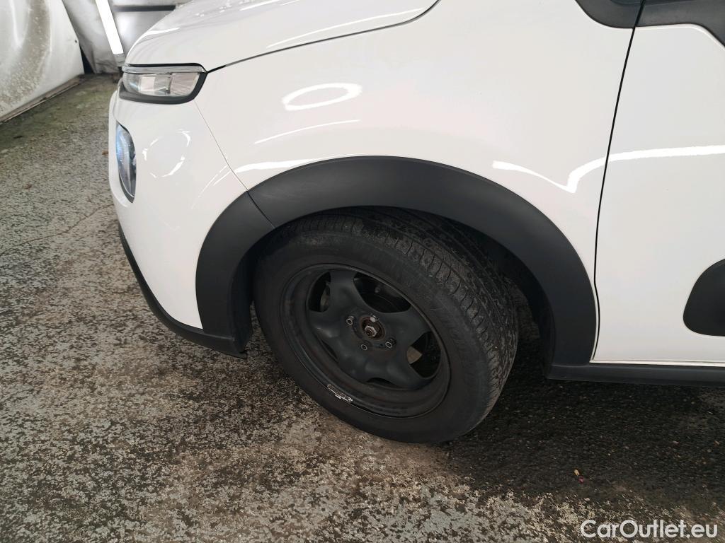 Citroen  C3  Société Feel 1.5 BlueHDI 100CV BVM6 E6dT #3