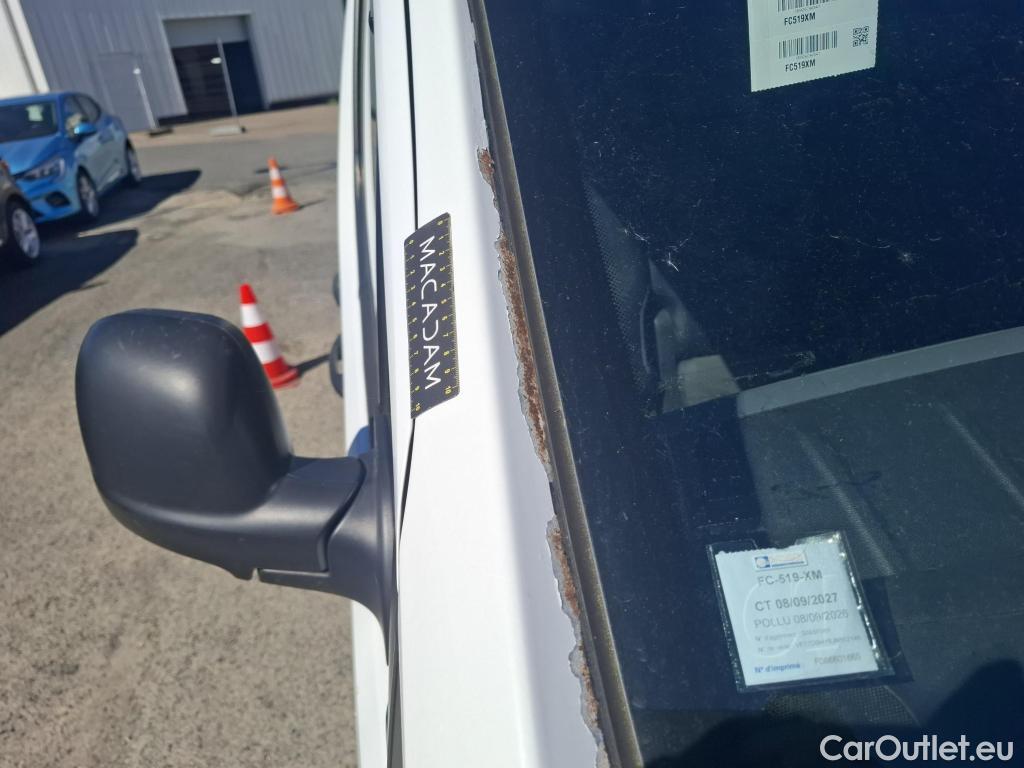  Citroen  Berlingo  Fourgon Club L1 (Court) 1.6 BlueHDi 100CV BVM5 E6 #17