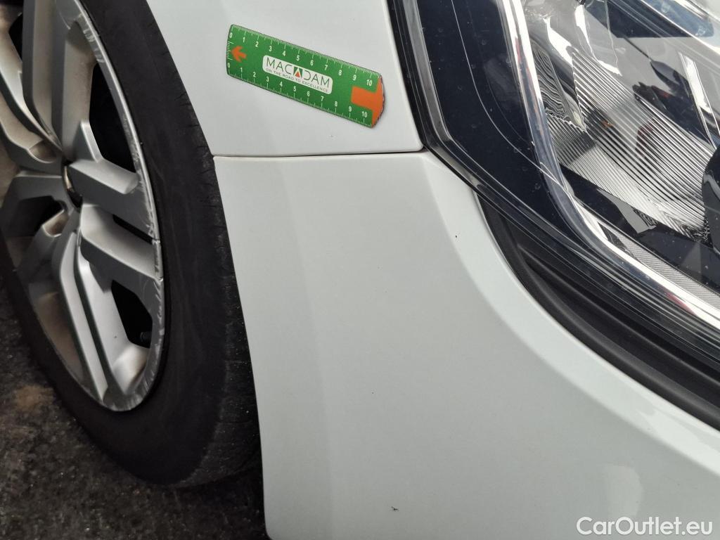  Renault  Clio  IV Business 0.9 TCe 90CV BVM5 E6 #7