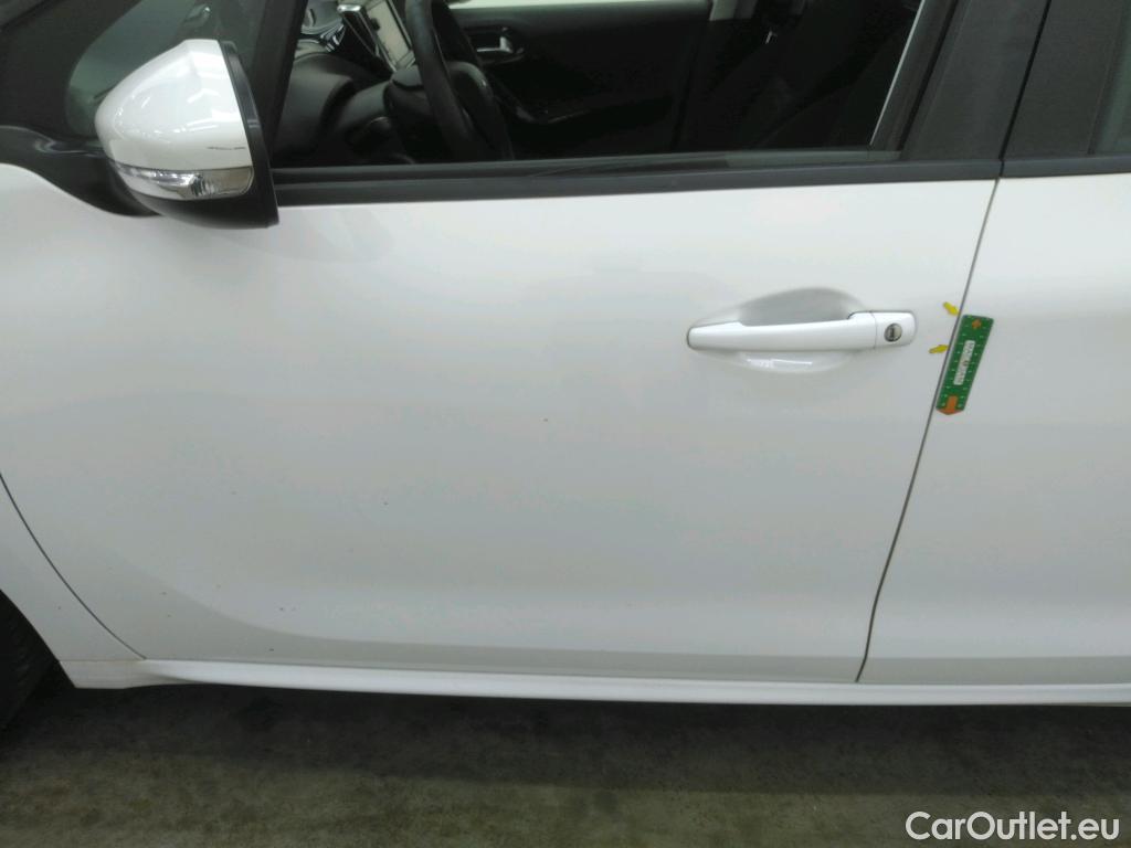  Peugeot  208  Affaire Premium Pack 1.2 80CV BVM5 E6dT #30