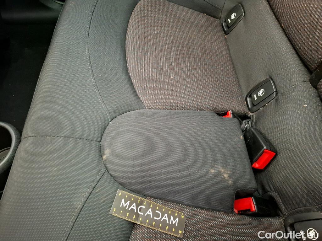  Mini  Cooper MINI Mini / 2014 / 5P / Berline  D 116 ch #23