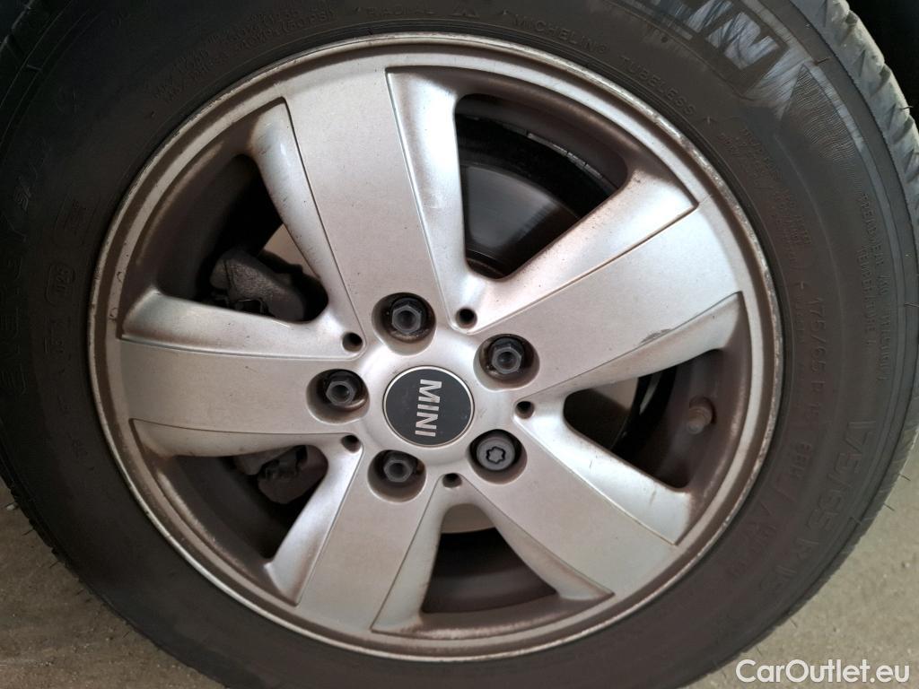  Mini  Cooper MINI Mini / 2014 / 5P / Berline  D 116 ch #11
