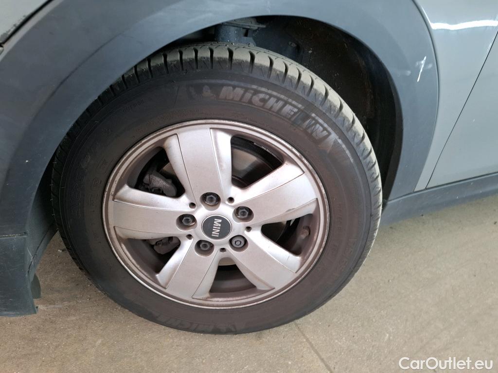  Mini  Cooper MINI Mini / 2014 / 5P / Berline  D 116 ch #10
