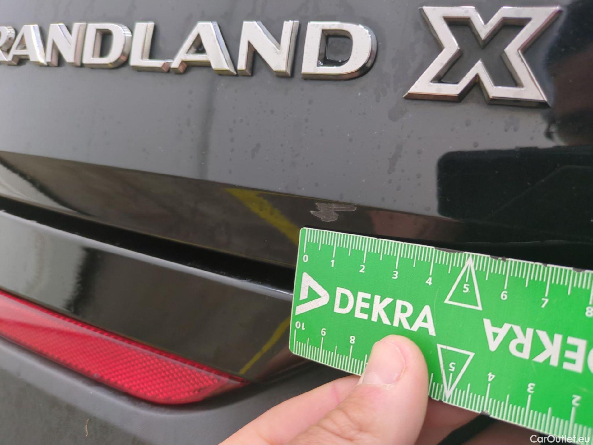  Opel   Grandland X Grandland X Elegance Business 1.5 130CV BVA8 E6d #89