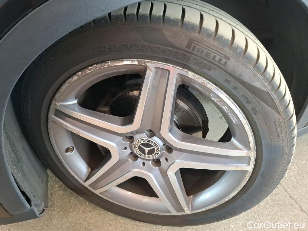  Mercedes  GLA MERCEDES-BENZ Classe  5p SUV  200 d Fascination BVA7 #21