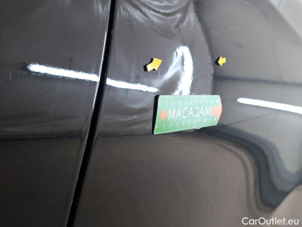  Mercedes  GLA MERCEDES-BENZ Classe  5p SUV  200 d Fascination BVA7 #11