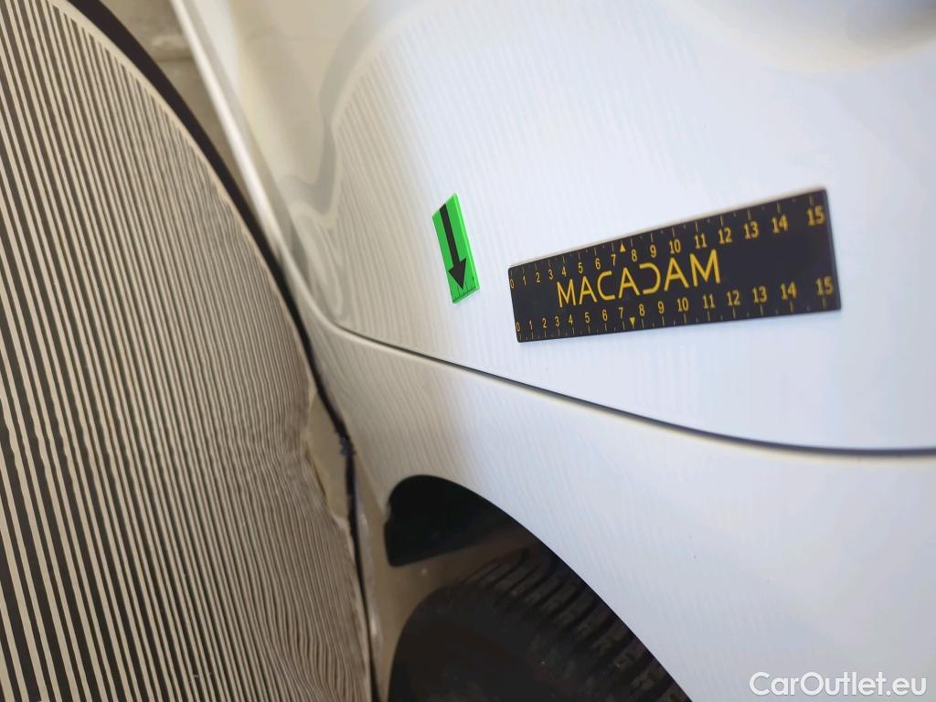  Dacia  Logan 0.9 TCe 90CP Laureate_Groupama #6