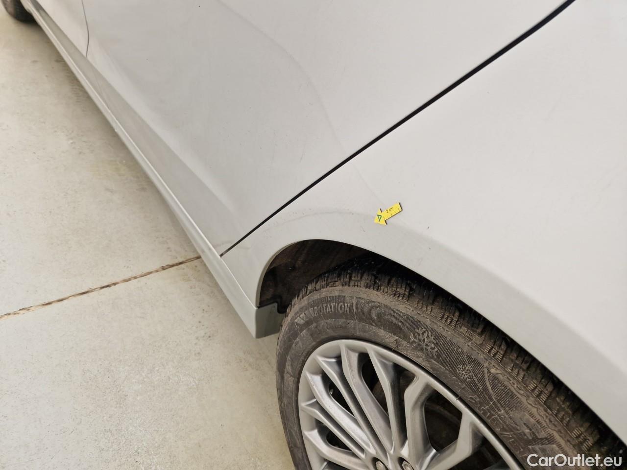  Ford  Mondeo 2.0 Titanium HEV AT 187HP #5