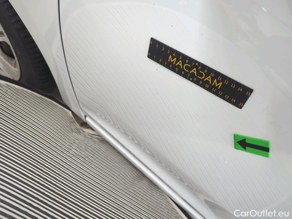  Dacia  Logan 0.9 TCe 90CP Laureate_Groupama #4