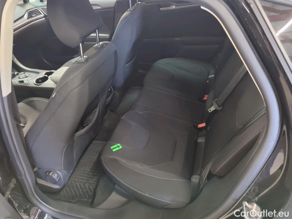  Ford  Mondeo 2.0 EcoBlue 190CP Titanium A8 AWD #47