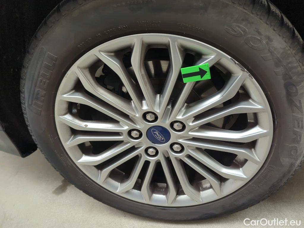  Ford  Mondeo 2.0 EcoBlue 190CP Titanium A8 AWD #29