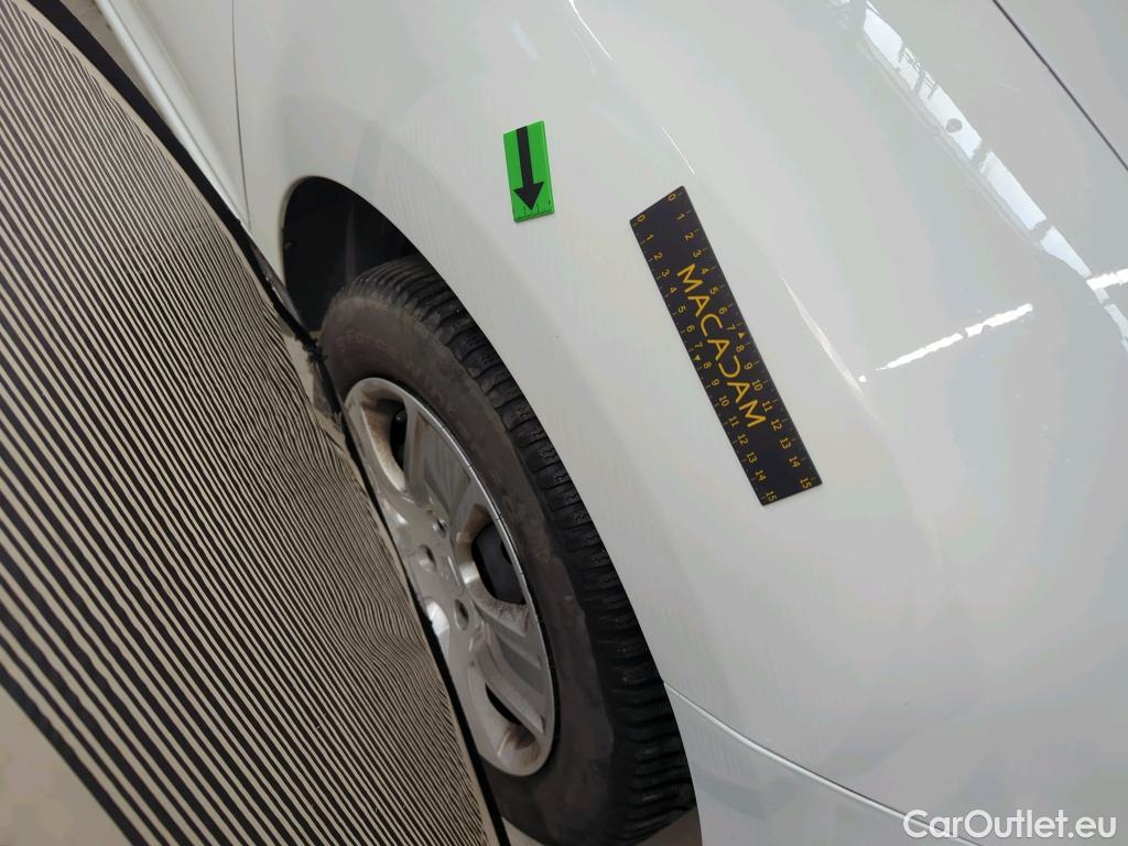  Dacia  Logan 0.9 TCe 90CP Laureate_Groupama #14