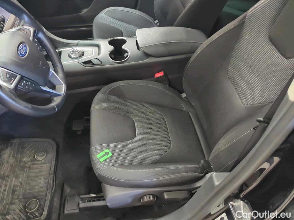  Ford  Mondeo 2.0 EcoBlue 190CP Titanium A8 AWD #49