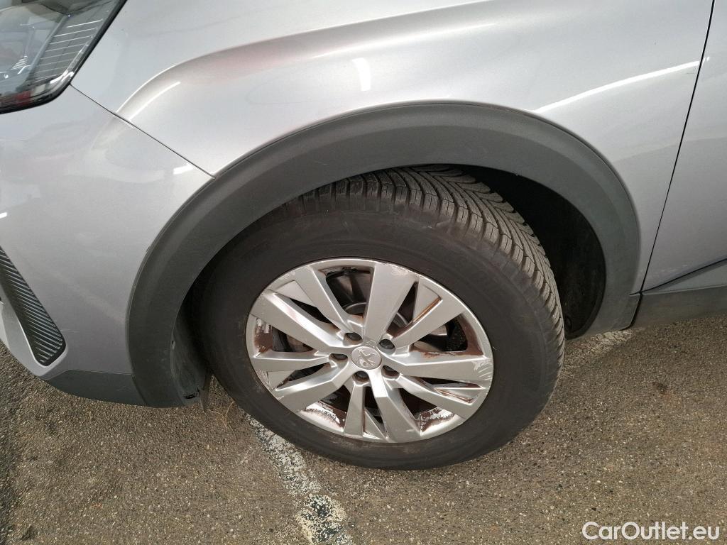  Peugeot  3008  Active Pack 1.5 HDi 130CV BVA8 E6d #42