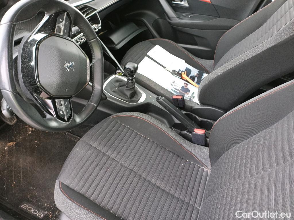  Peugeot  2008 PEUGEOT  / 2019 / 5P / todoterreno Active BlueHDI 81kW (110CV) #4