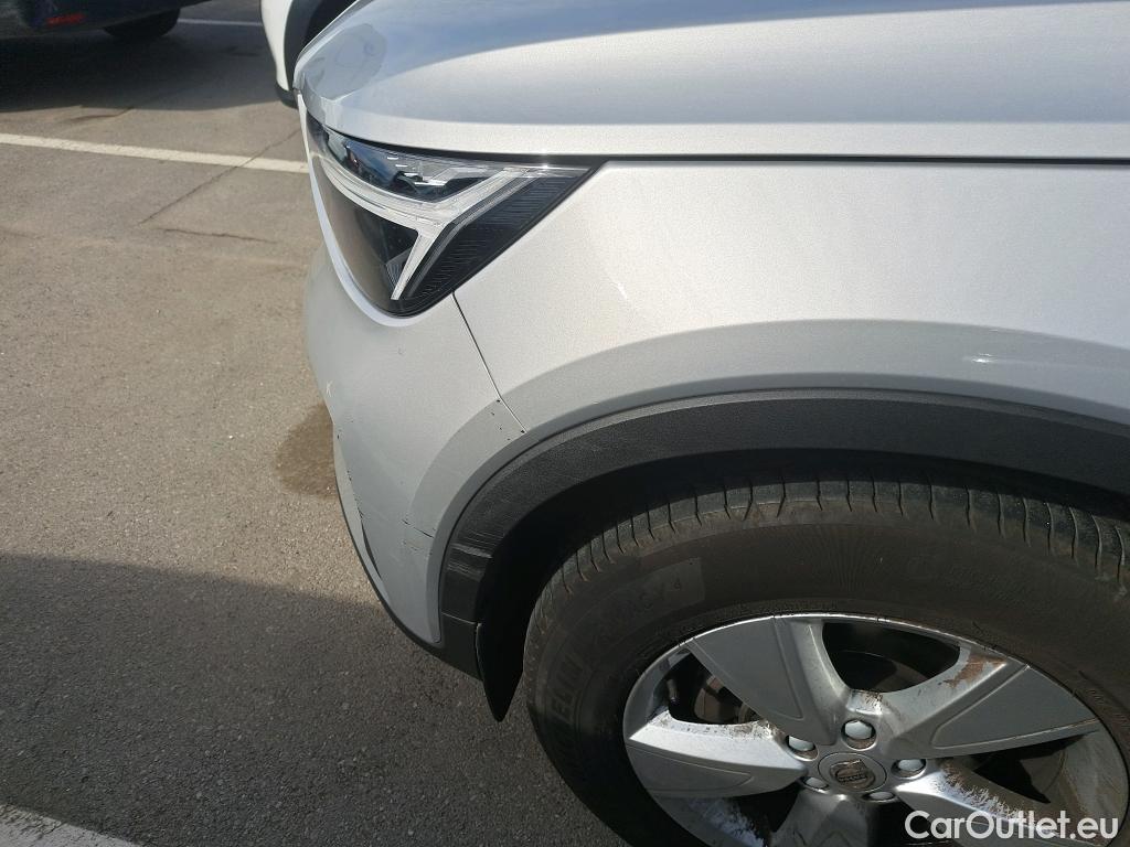  Volvo  XC 40 VOLVO XC40 / 2021 / 5P / todoterreno 1.5 T2 Essential #26
