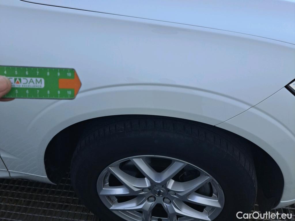  Volvo  XC60 VOLVO  / 2017 / 5P / todoterreno 2.0 T8 AWD Momentum Auto #9