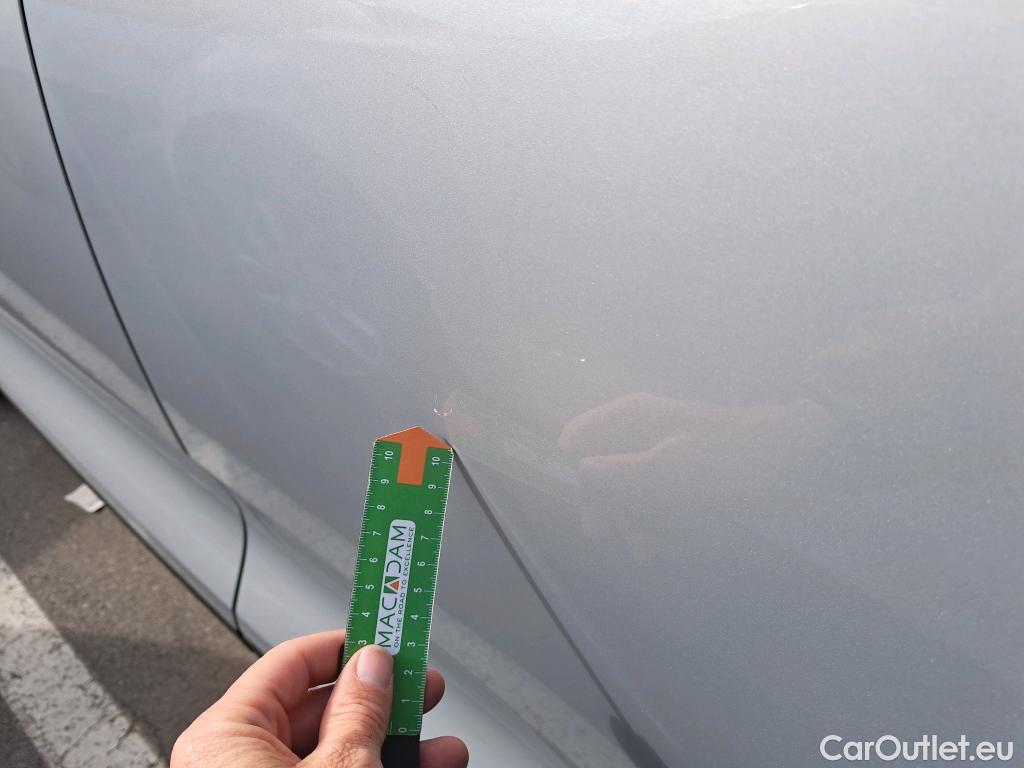  Volvo  XC 40 VOLVO XC40 / 2021 / 5P / todoterreno 1.5 T2 Essential #23