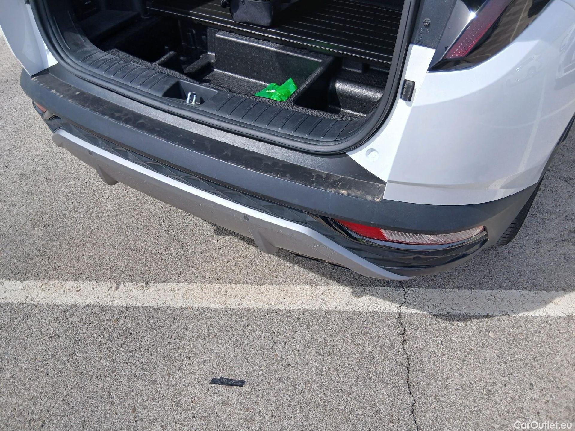  Hyundai  Tucson HYUNDAI  / 2020 / 5P / todoterreno 1.6 CRDI 100kW (136CV) 48V Tecno DCT 2C #17