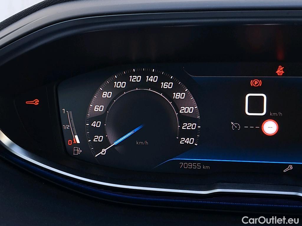  Peugeot  3008 PEUGEOT  / 2020 / 5P / todoterreno 1.5 BlueHDi 96kW (130CV) S&S Active Pack #20