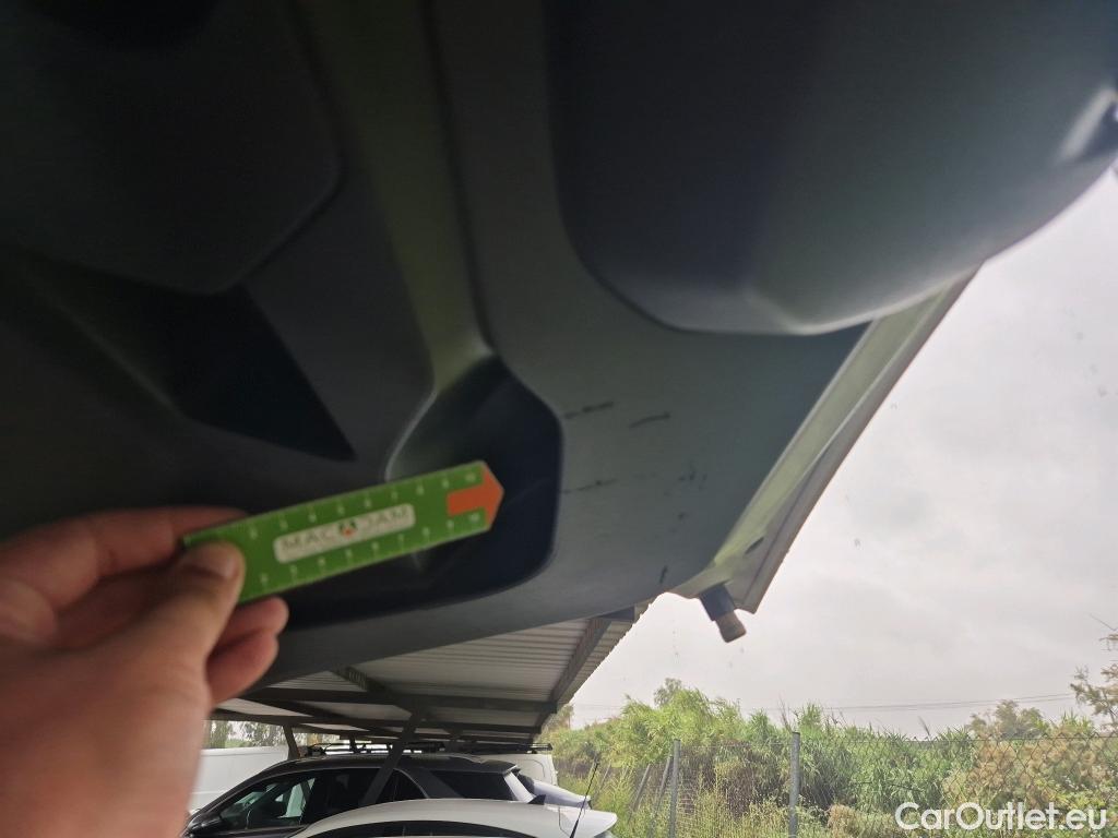  Peugeot  2008 PEUGEOT  / 2019 / 5P / todoterreno Active Pack Puretech 100 S&S BVM6 #2