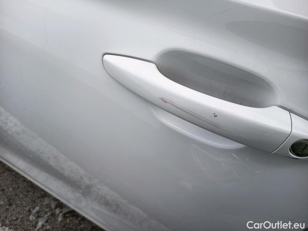  Opel  Corsa OPEL  1.2T XHL 74kW (100CV) Elegance #38