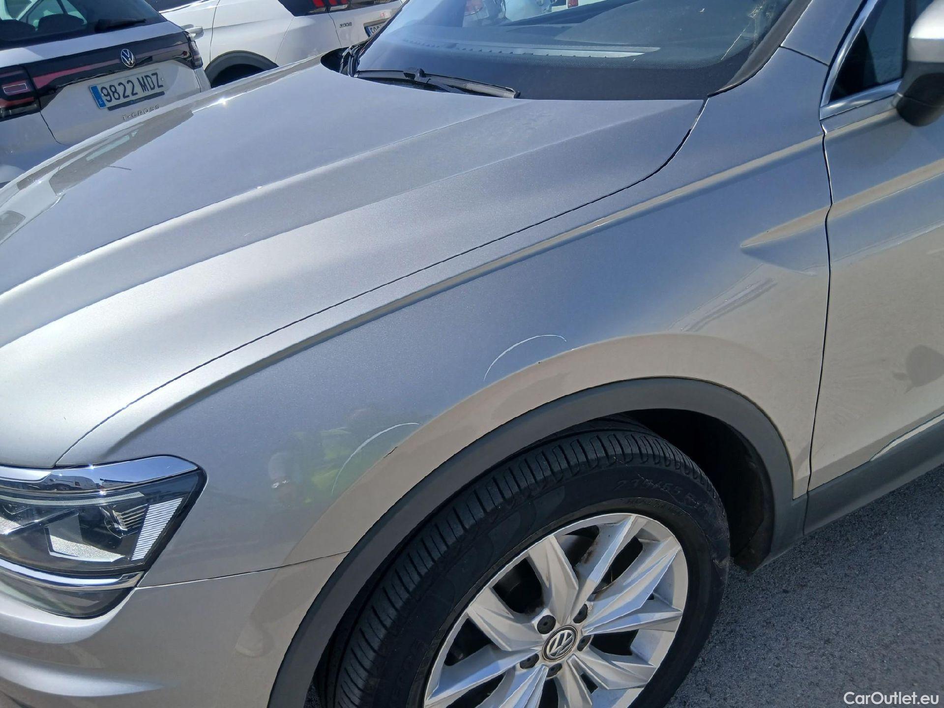  Volkswagen  Tiguan VOLKSWAGEN  / 2016 / 5P / todoterreno Sport 2.0 TDI 110kW (150CV) 4Motion #3