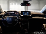  Peugeot  2008 PEUGEOT  / 2019 / 5P / CROSSOVER BLUEHDI 130 EAT8 ALLURE S/S AUT. #3
