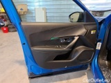  Peugeot  2008 PEUGEOT  / 2019 / 5P / CROSSOVER BLUEHDI 130 EAT8 ALLURE S/S AUT. #128