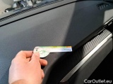  Peugeot  3008 PEUGEOT  / 2020 / 5P / SUV BLUEHDI 130 EAT8 SeS ALLURE #142