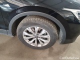  Volkswagen  Tiguan VOLKSWAGEN  / 2020 / 5P / SUV 2.0 TDI SCR 110KW LIFE DSG #117