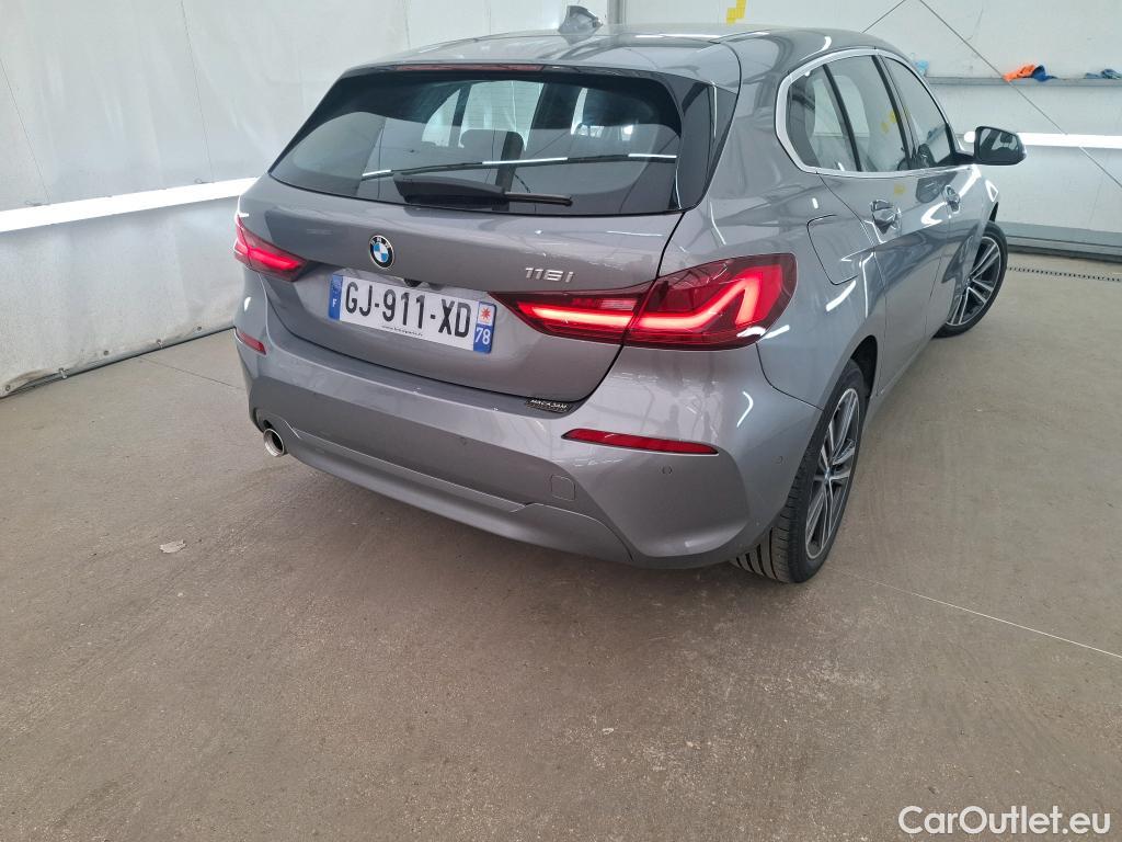  Bmw  Serie 1 BMW Série 1 / 2019 / 5P / Berline 1.5 116I Business Design #1