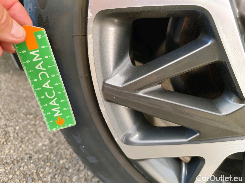  Hyundai  Konna Kona Creative Hybrid 2WD 1.6 GDI 140CV BVA6 E6d #16