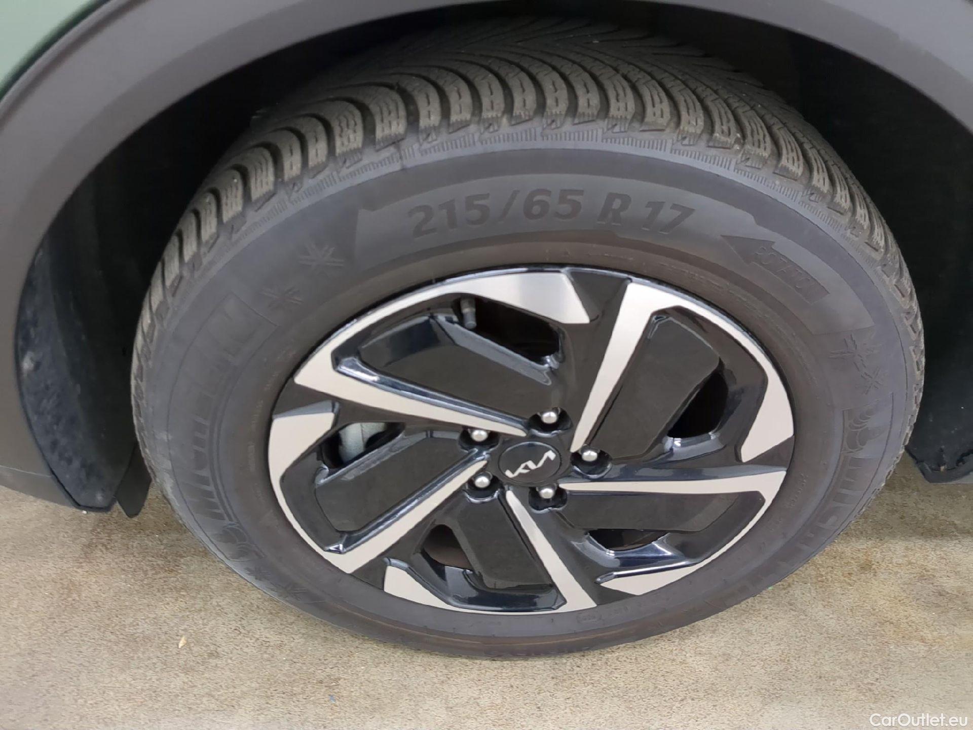  KIA  Sportage  Active Hybrid 1.6 T-GDi 230CV BVA6 E6d #1