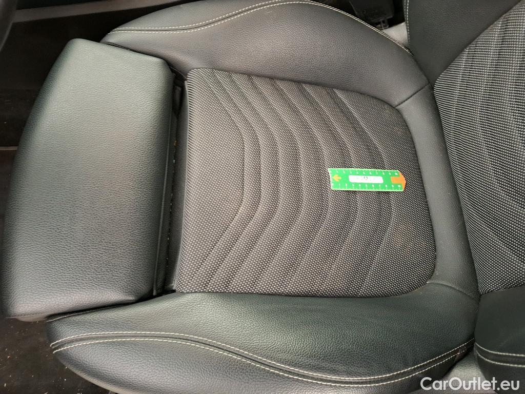  Mercedes  A-Klasse MERCEDES-BENZ Classe A Berline 2018 4P Berline A 250 e Business Line 8GDCT #18