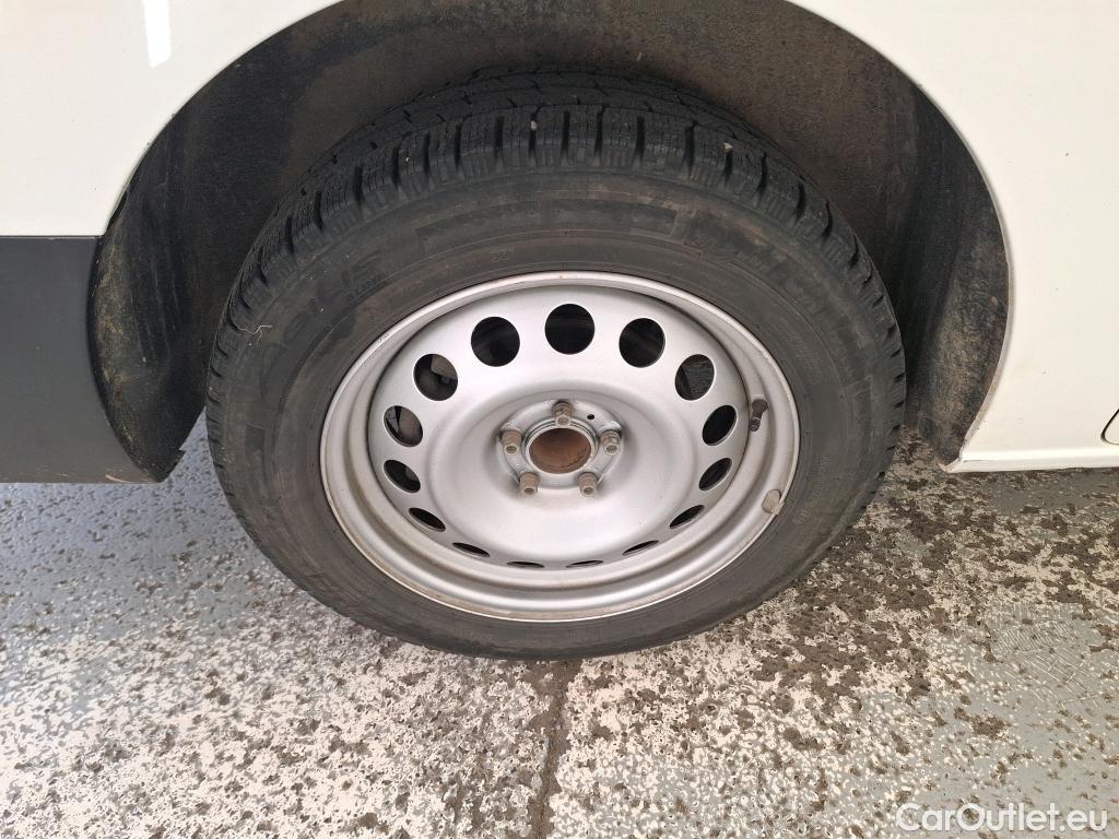  Peugeot  Expert  Fourgon Asphalt L3 2.0 HDi 120CV BVM6 E6d #49